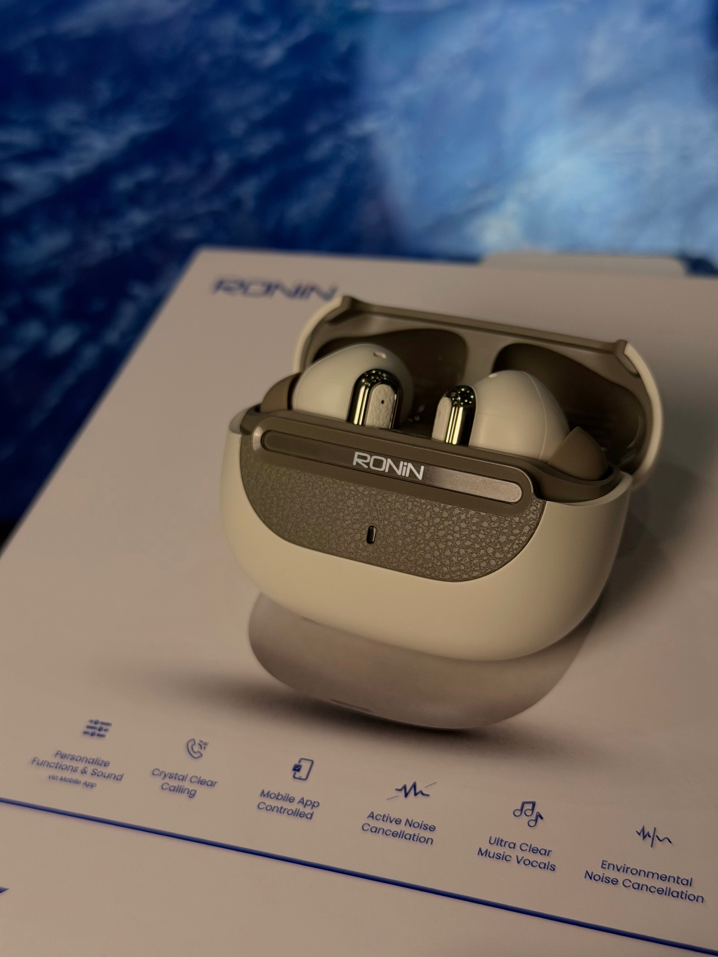 Ronin R-7080 Stereo Wireless Earbuds – Deep Bass, Gaming Mode, Long Battery Backup