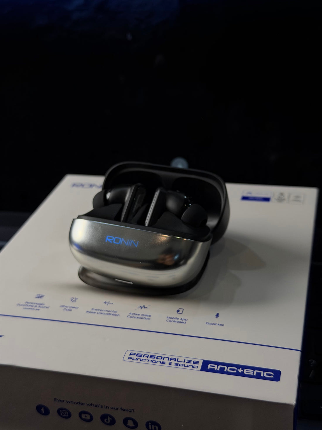 RONIN R-7085 VOX: Hybrid ANC True Wireless Earbuds