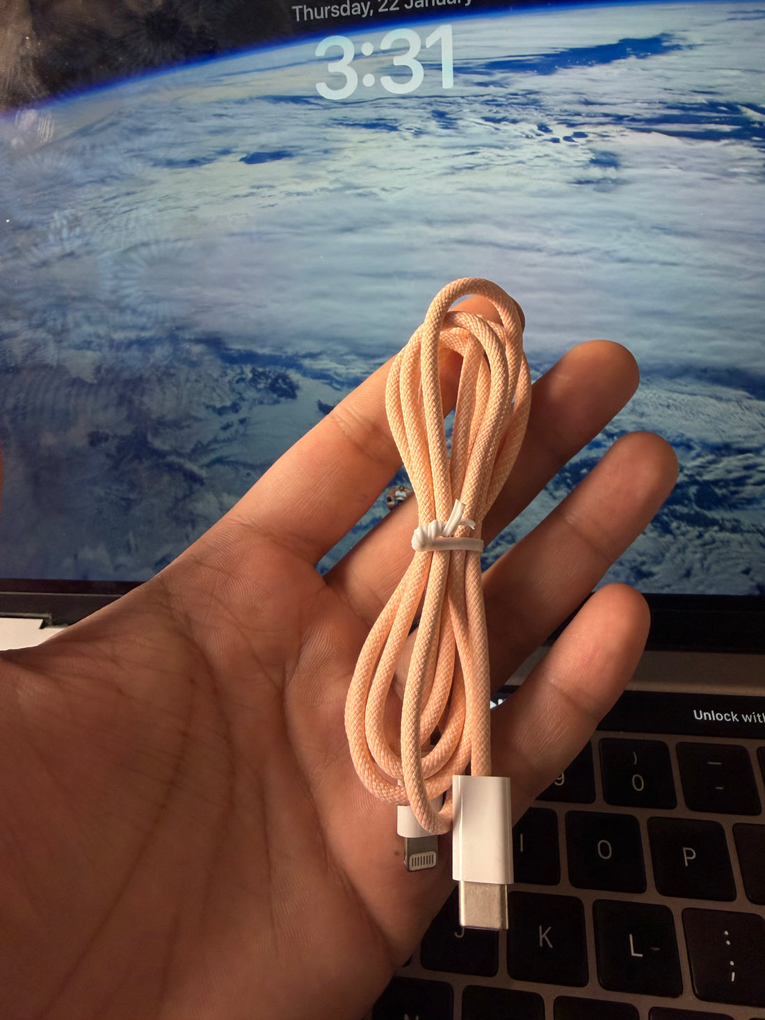Original Apple Braided USB-C to Lightning Cable 1m (Colored) – Fast Charging, Durable, iPhone/iPad Compatible loose packaging