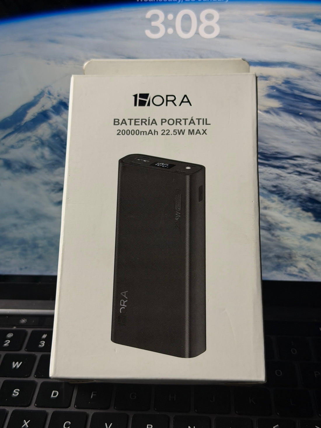 1Hora PowerBank – 22.5W Fast Charging, LED Display and flashlight