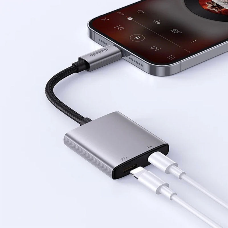 McDodo 2-in-1 Lightning to Dual Lightning Audio & Charging Splitter | iPhone Headphone & Fast Charging Adapter